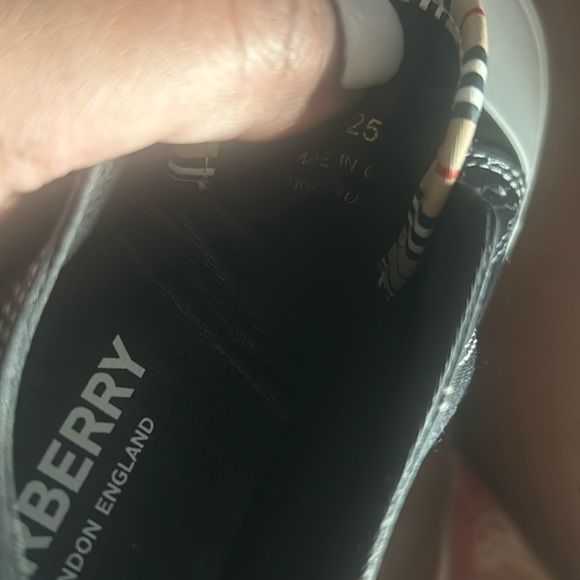 Gently used boy - Picture 5 of 5